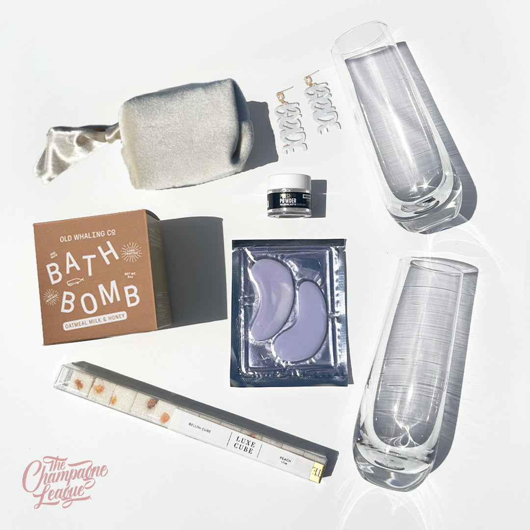 It’s Giving Bride Gift Box